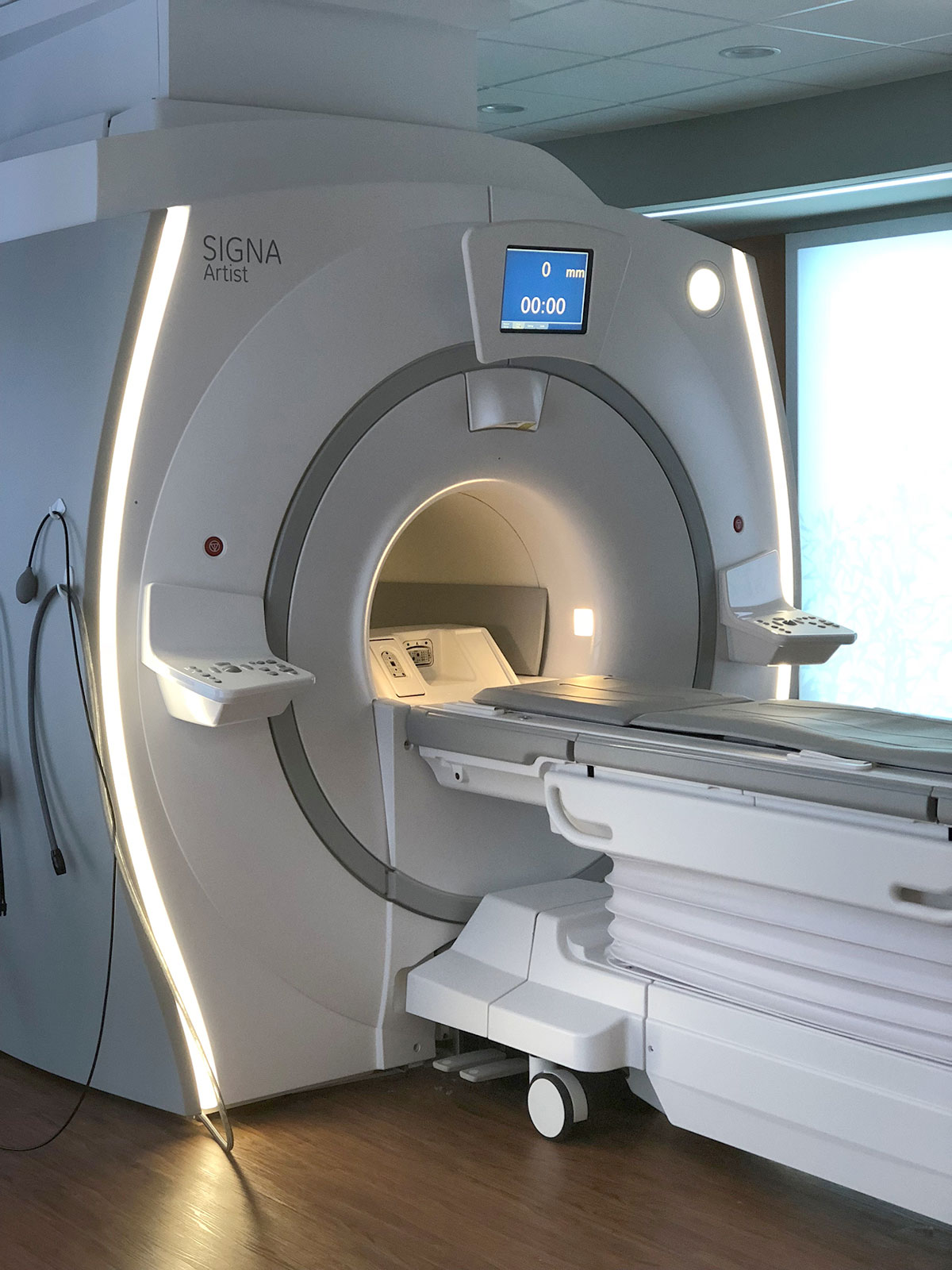 GE MRI Machine: Magnet Types 